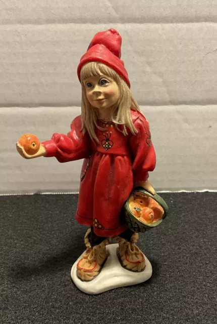 CANDY DESIGNS NORWAY, Girl Holding Basket Apples, 5”