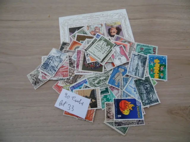 lot 33: lot de 90 timbres obliterè du Luxembourg