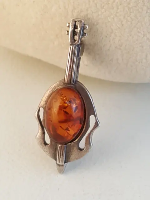 Vintage amber sterling silver brooch pin guitar violin string instrument