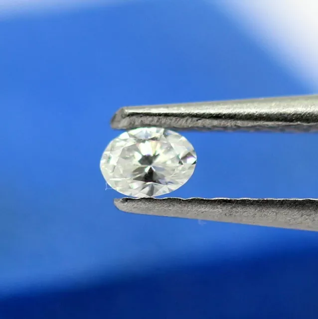 100% Naturel Diamant Coupe Ovale Desseré 100% Certifié 0.07 CT E-VVS1 Clarté