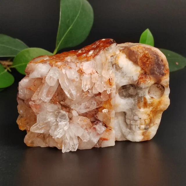 Natural crystal, quartz cluster, mineral specimen, hand carving，skull