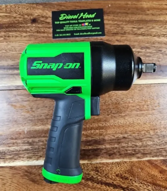 *NEW* Snap On PT850G GREEN 1/2" Drive Air Impact With Protective Boot