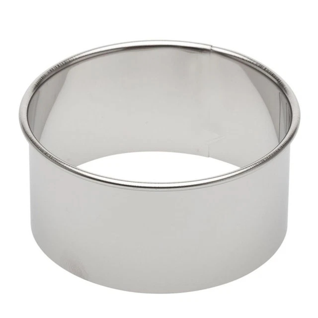 Ateco 14403 Stainless Steel 3-1/2" Plain Round Dough Cutter