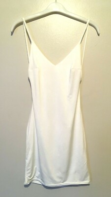 Tammy Hembrow In The Style Strappy Low Twist Back Top Size 8 Uk BNWT White