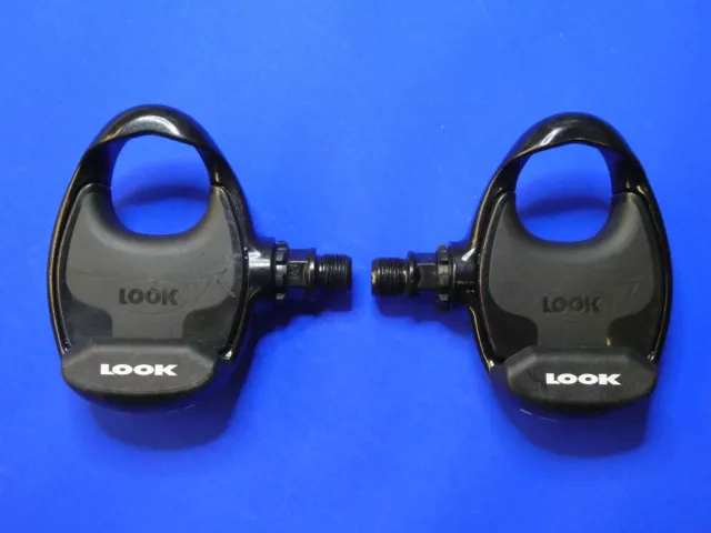 A Pair Of Look Black Delta Pedals - Superb New Old Stock