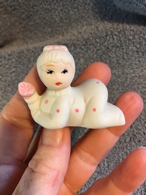 Baby Figurine GIRL PINK  Vtg Ceramic Porcelain CRAWLING REAR UP  Japan ? lot B