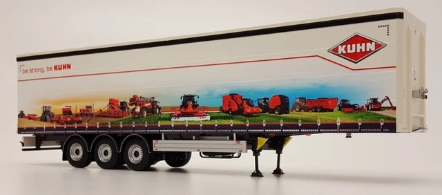 Remorque bâché 3 essieux avec une échelle de 1/32 conçu par