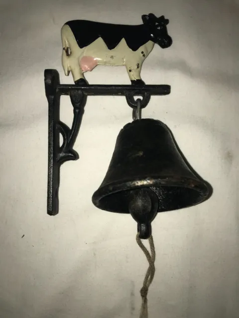 Vintage CAST IRON 3D Painted DAIRY COW Figurine WALL MOUNT Dinner BELL 5" Tall