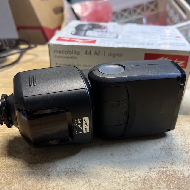 Metz Mecablitz 44 AF-1 Flash for Olympus / Panasonic Cameras great