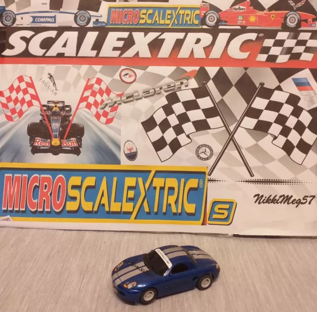 Micro Scalextric Porsche Boxster Righe Vipera Blu 12V 1:64 Hornby Regalo Usato