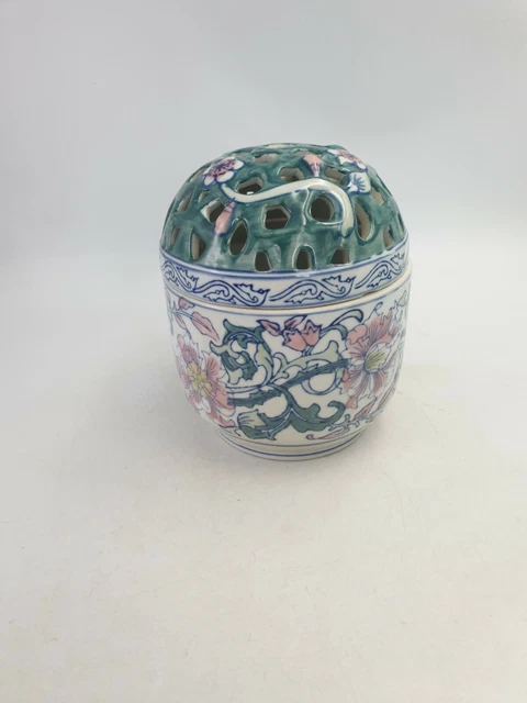 Chinese Porcelain Pot Pourri Pierced Lidded Pot Hand Painted Floral Green Pink