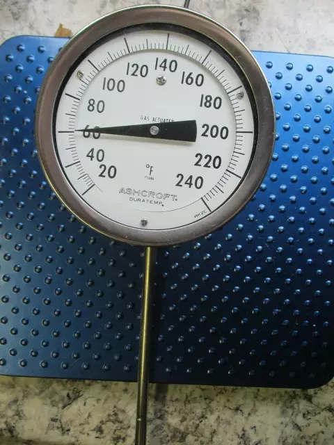 New Ashcroft Duratemp Everyangle Dial Thermometer 600 B-02-Ak