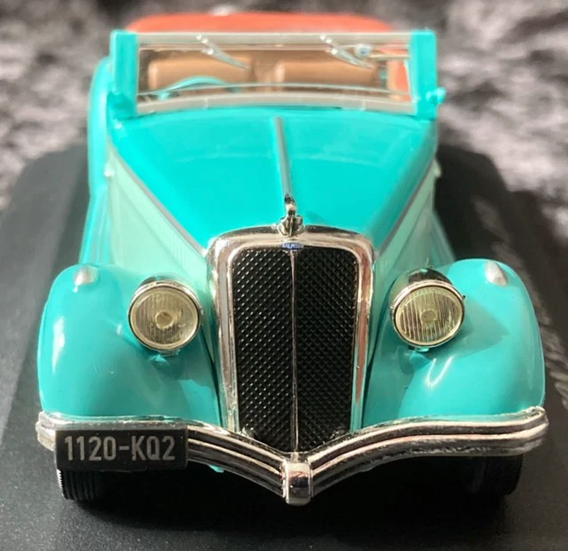 VOITURE COLLECTION CITROËN DS 4 2015 NOREV échelle 1:64 en coffret