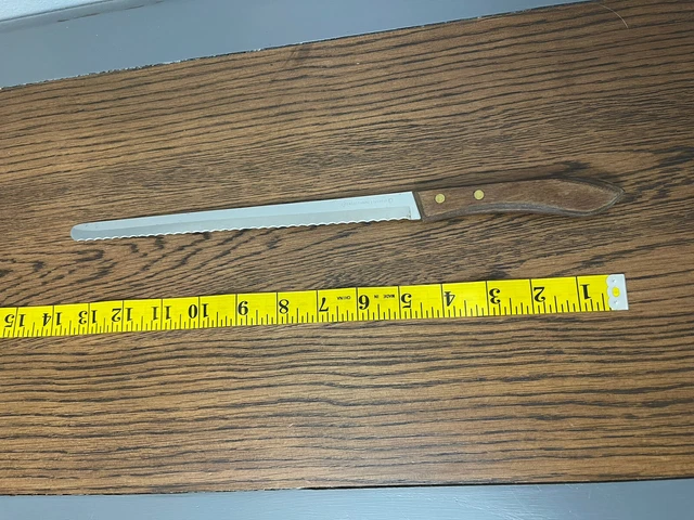 VTG Ekco Flint Arrowhead Stainless Vanadium Serrated Bread Knife Wood Handle USA