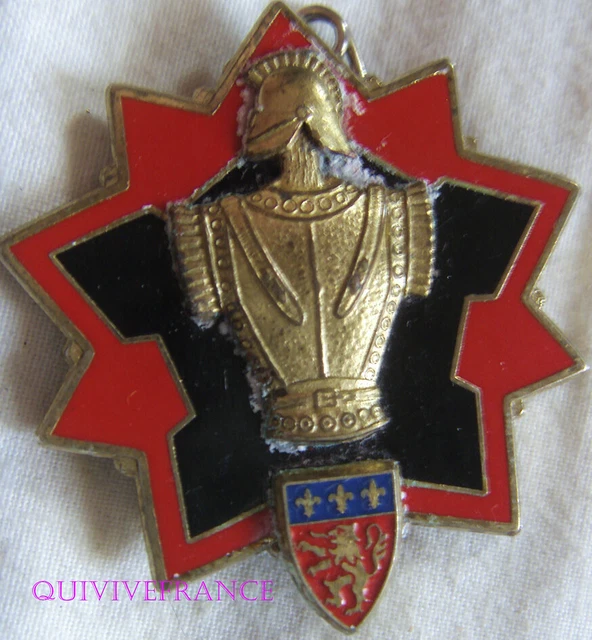 Insigne Et Cadre De Style Art Déco Vintage | Vecteur Premium