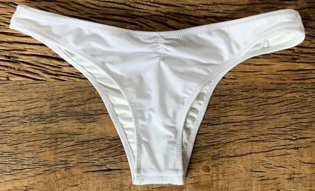 VOLCOM Women's Large White Bikini Bottoms Hipster Low Cheeky Swim Surf Beach New