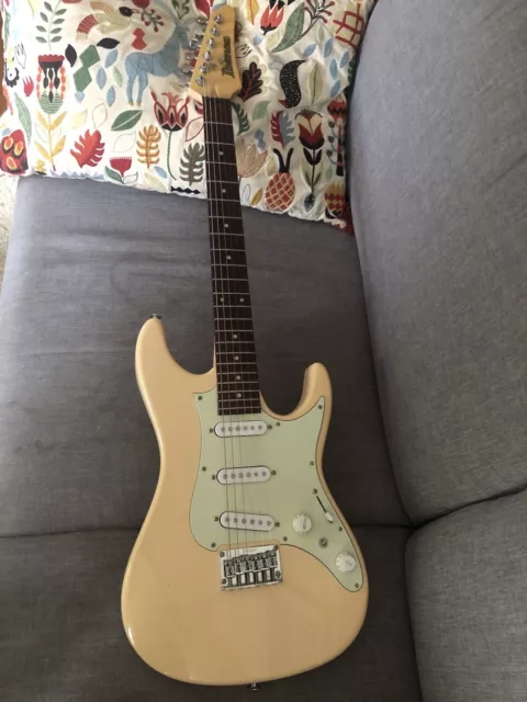 Ibanez AZES31-IV Ivory - Guitare électrique