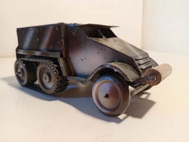 Penny Toy Gobin Daudé Polichinelle - Voiture Renault Celtaquatre Miniature - France
