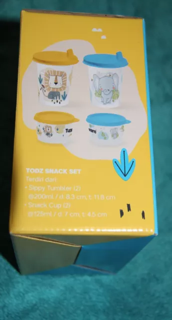 Brand New Tupperware Todz Snack Set - 2 snack cups & 2 tumblers