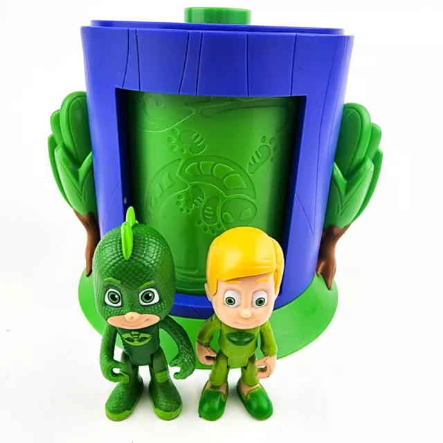 PJ Masks Transforming Figure Set Gekko Poseable Headquarters Chamber Piece Toy