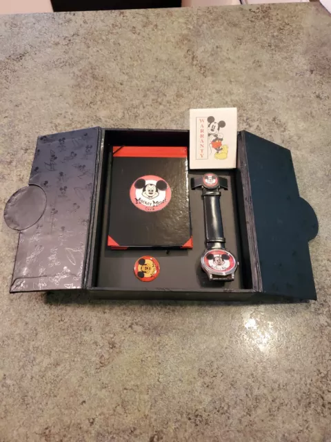 Vintage Mickey Mouse Club Collectible Fossil Watch Pin & Note Pad Set ~ NEW