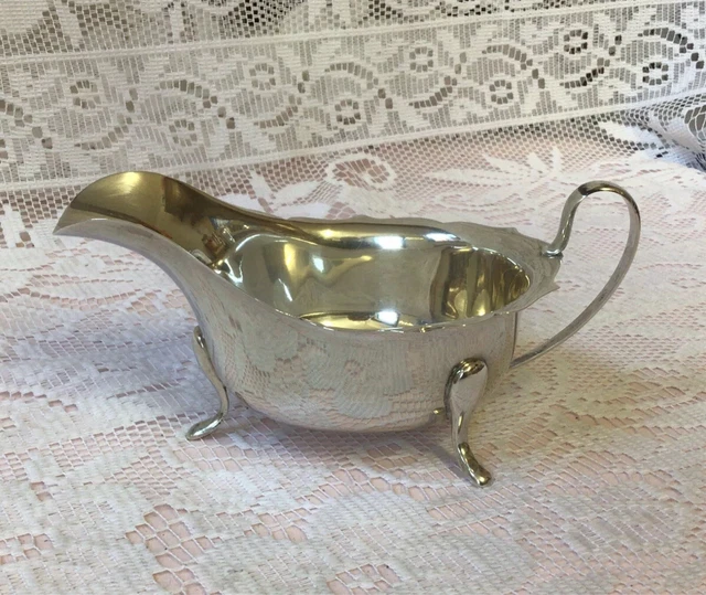 1932 Solid Silver Gravy or Sauce Boat Hallmarks For Emile Viner Sheffield 100.2g