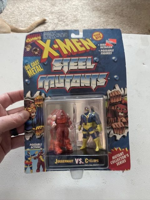 Vintage Toybiz 1994 Marvel X-Men Steel Mutants Juggernaut vs Cyclops New