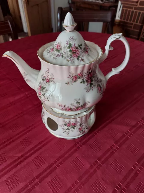 Royal Albert Lavender Rose Tea Pot and warming stand
