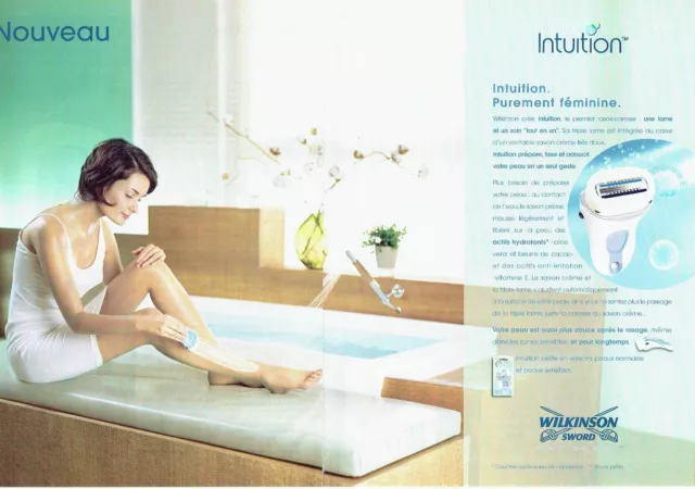 PUBLICITE ADVERTISING 116  2004   Wilkinson Sword (2p)   rasoir-caresse Intuitio