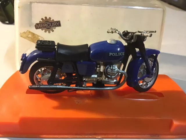 Moto de police miniature métal Mercury, boîte cristal.