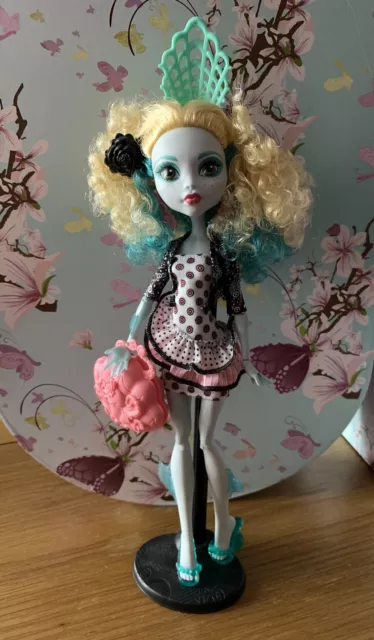 Monster High Doll Lagoona Blue - Monster Exchange -with Stand