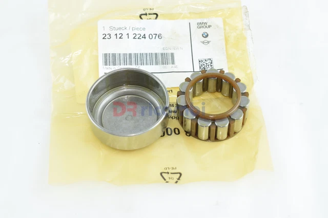 thumbnail image 2 of Lower Intermediate Steering Coupling Shaft U-Joint For B-MW E21 E23 E24 2 of 13