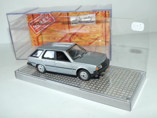 NOREV 1/43 - Coffret Renault Laguna Estate Break Gris Ardoise EUR 72,00 - FR