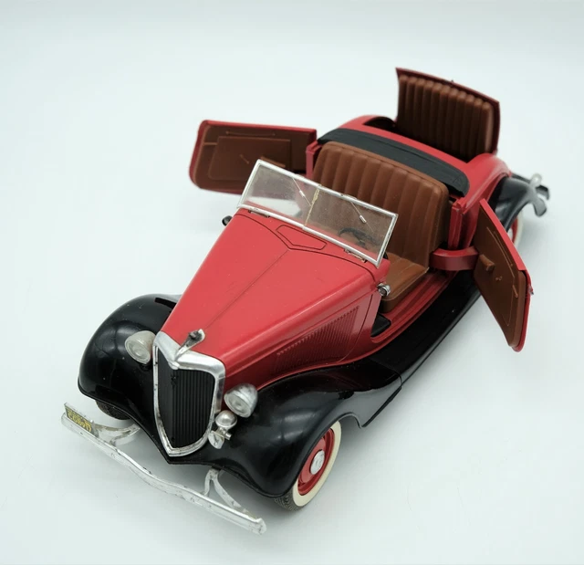 Solido Ford V8 Maquette de Voiture 1.19 Echelle Cabriolet Modèle #82 7