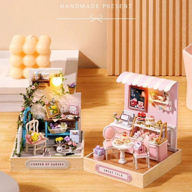DIY Doll House Assemble Furniture Box Gift Theatre Toy  Kids