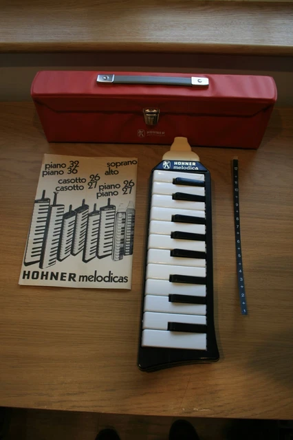Old melodica shop