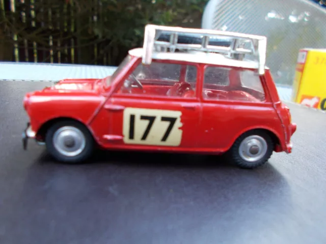 Corgi #339 Mini Cooper 'S' Monte Carlo 1967