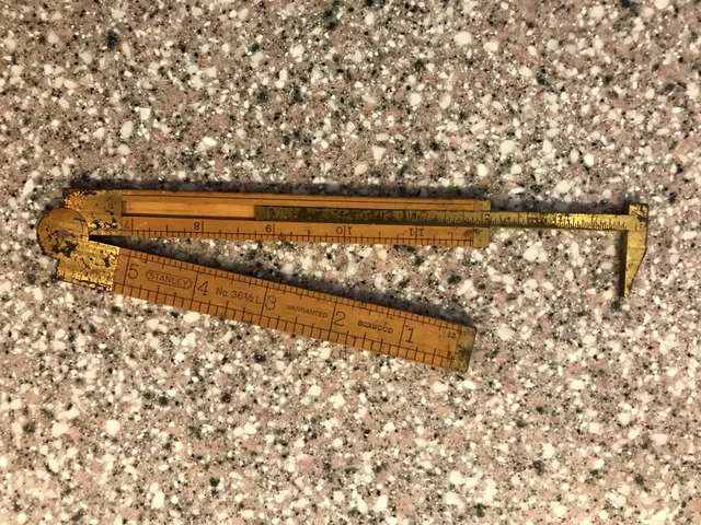 Vintage STANLEY No. 36 1/2 L Boxwood & Brass Caliper Rule