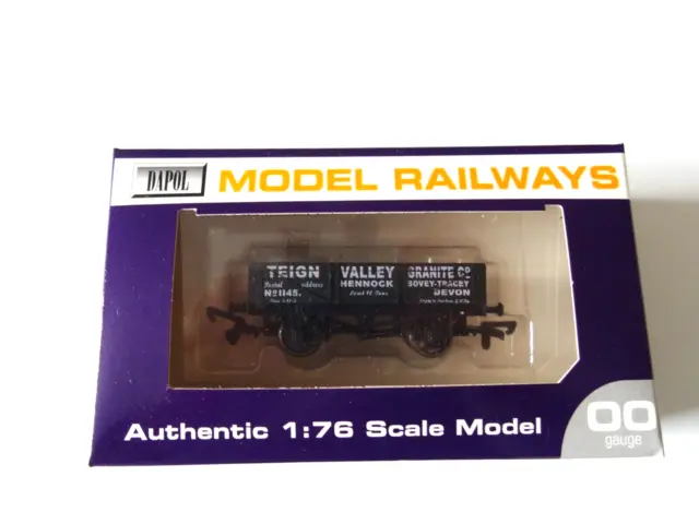 Dapol 00 Gauge - B736- 4 plank wagon with Load - Teign Valley - New-Mint-Boxed