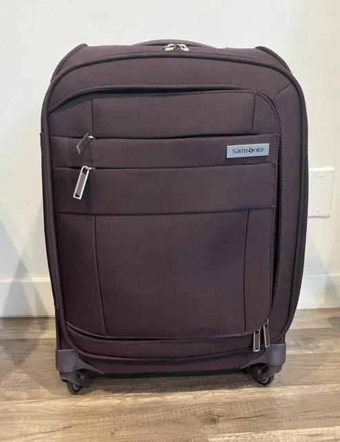 Samsonite Agilis 21" Softside Carry-On Spinner Suitcase