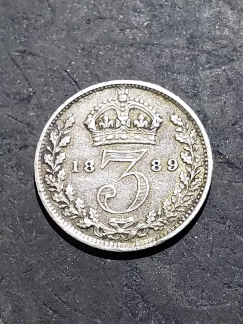 1889 Great Britain SILVER 3 Pence SILVER COIN #222777