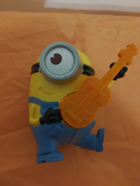 McDonald's Minions Happy Meal 2015 Guitar Strumming Stuart used opened loose