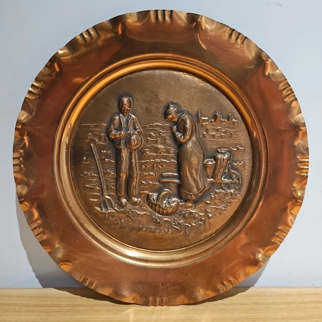 Assiette Murale Orientale En Cuivre Et étain – 39 Cm – Motif Préhistorique