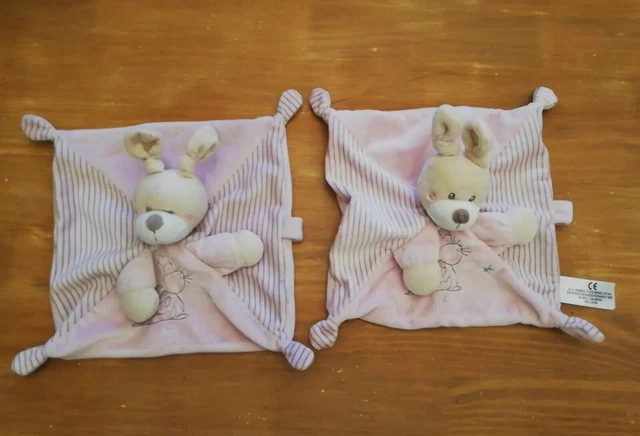 Lot 2 Doudou Simba Toys Lapin Plat Rose Blanc Beige Étoiles Gris Argenté Attache