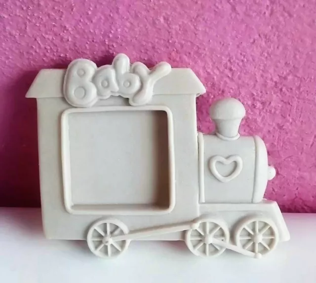 Moule Silicone Cadre Photo Miroir Train Baby 11cm Coeur pour Plâtre Fimo Résine