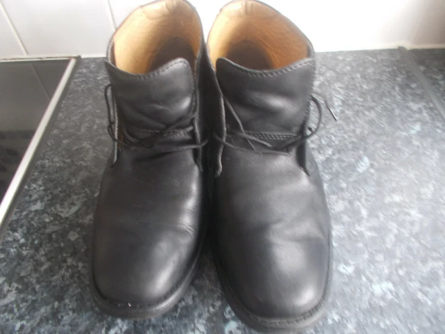 Clarks soft hot sale tread