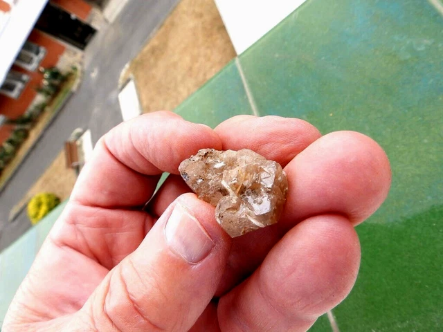 Minerales " Bonito Cristal De Cerusita De Touissit(Marruecos) -  7A22 "