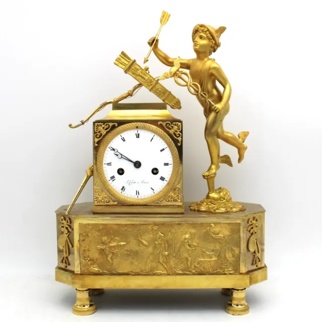 Horloge Pendule d'époque Empire - en bronze doré - 19ème siècle