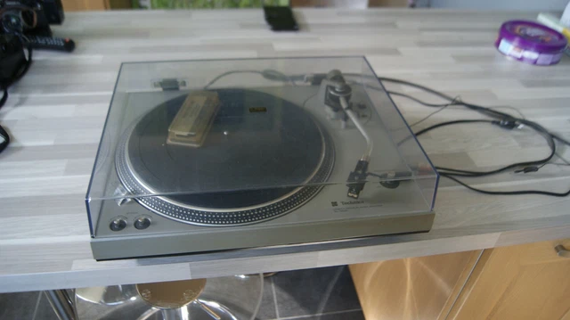 Logo/emblème Sharp RP-1500 Pour Platine Disques - Occasion