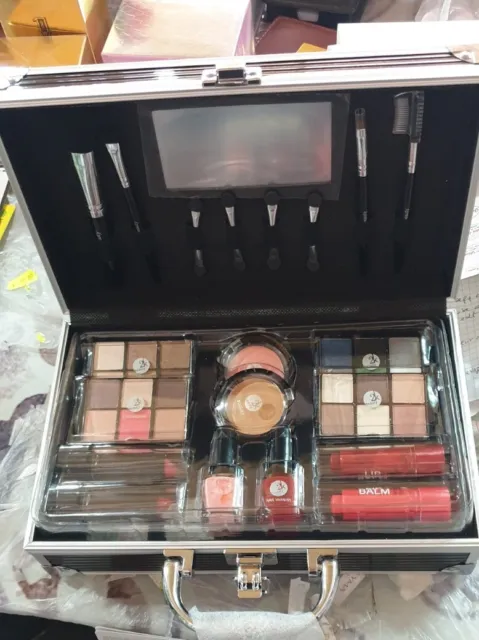 VALIGETTA TRUCCHI COMPLETA make-up Kit Everybody's Darling EUR 34,99 -  PicClick IT